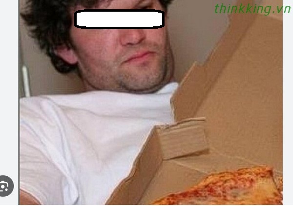 Image of enjoying Pizza