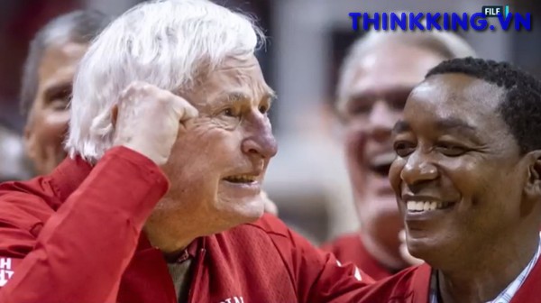 where is bobby knight now