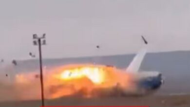 Azerbaijan airline place crash video